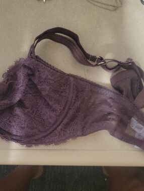 Auden Lace Underwire Bra — Deep Purple